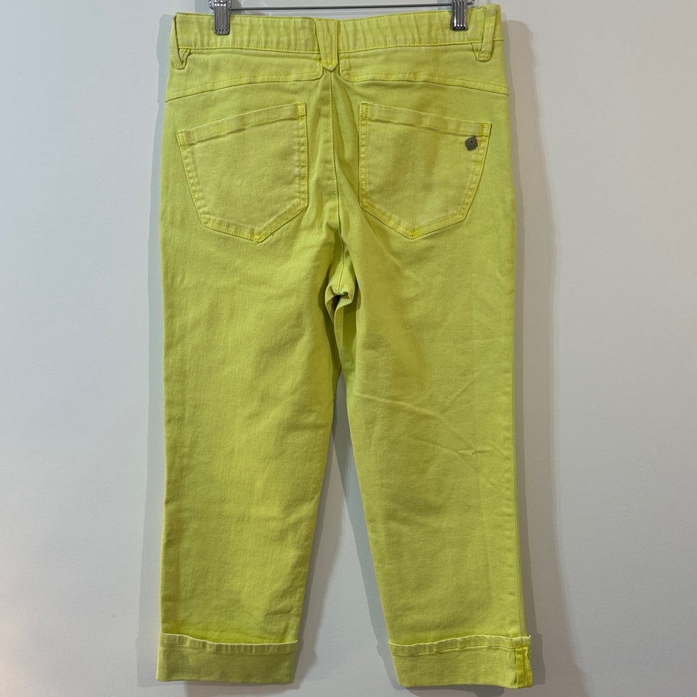 Democracy Women’s Lime Yellow High Rise Cropped Cuffed Jeans Size 2 - Picture 2 of 14
